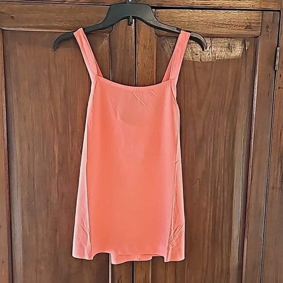 Athleta Arrival Tank, Women's size Medium, Peach, NWT Never Been Worn - Picture 4 of 6